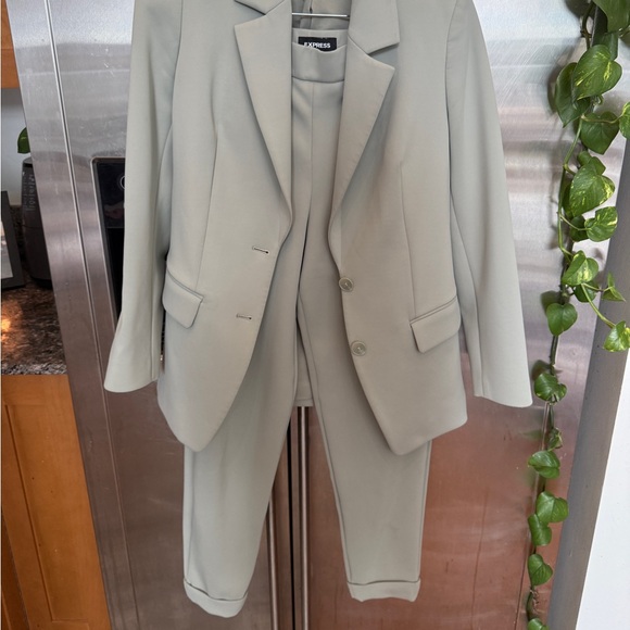 Express Women’s Dress Pant Mint XS - Picture 1 of 3